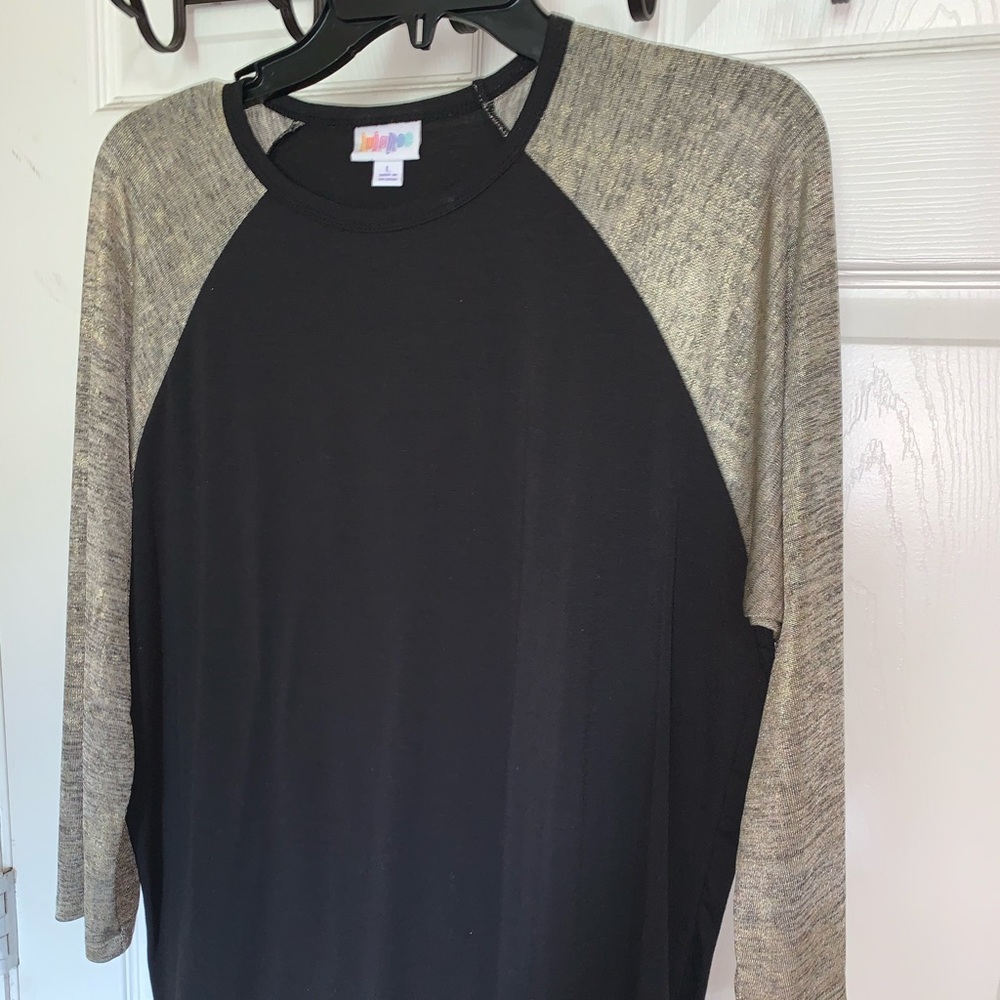 LulaRoe 3/4 Sleeve Shirt size Large